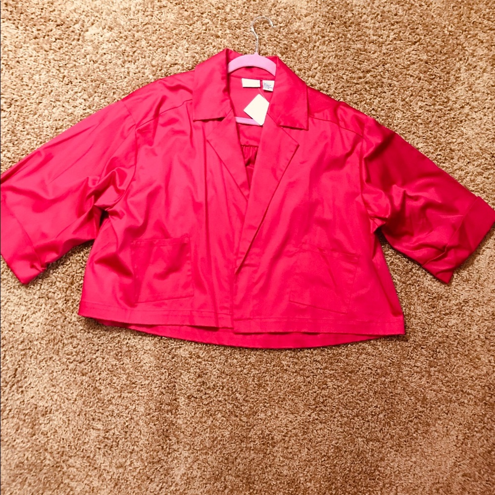 Two piece Capri pants set. - Picture 4 of 8